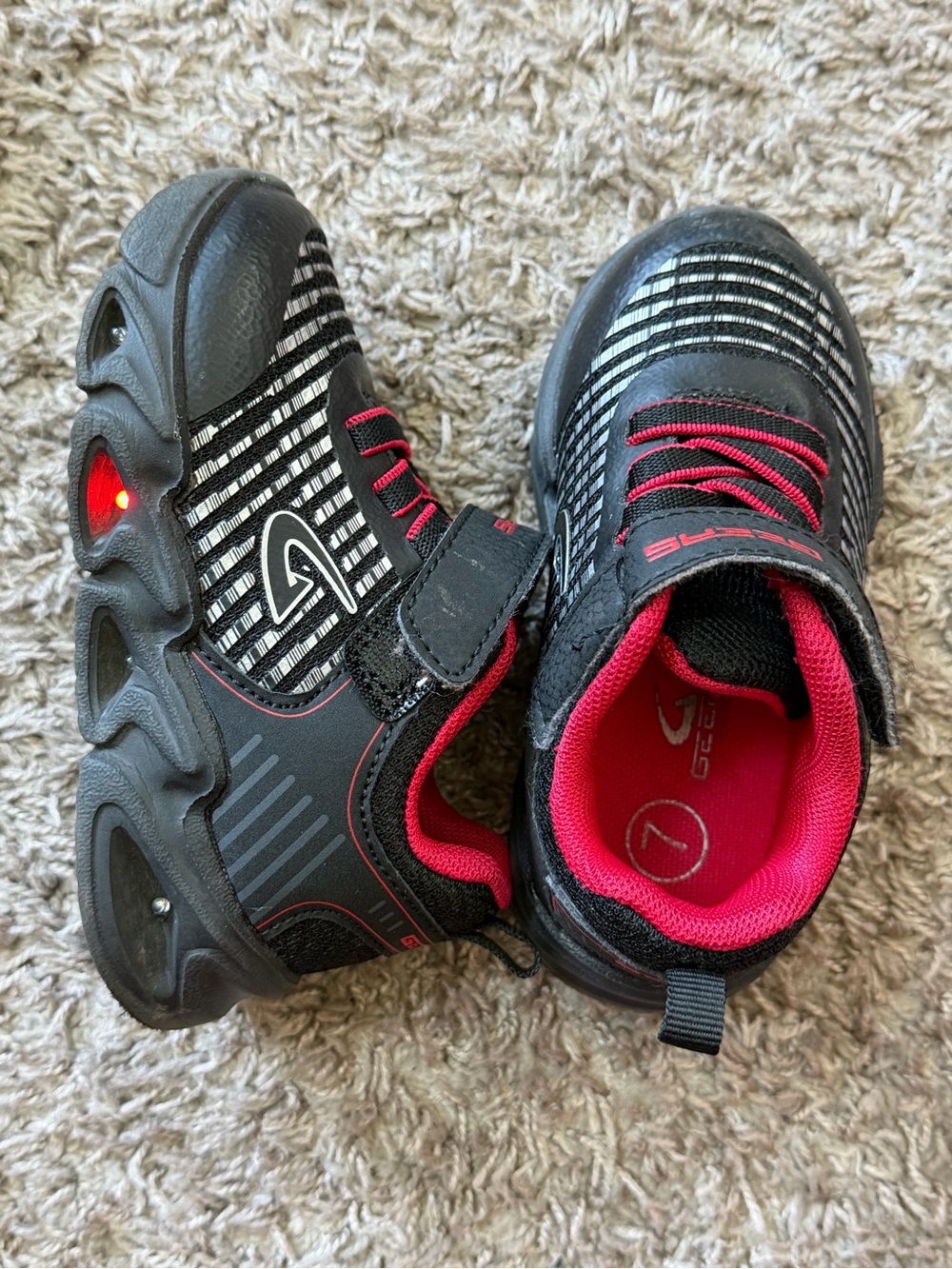 Unbranded Kids Black & Red Light-Up Athletic Shoes